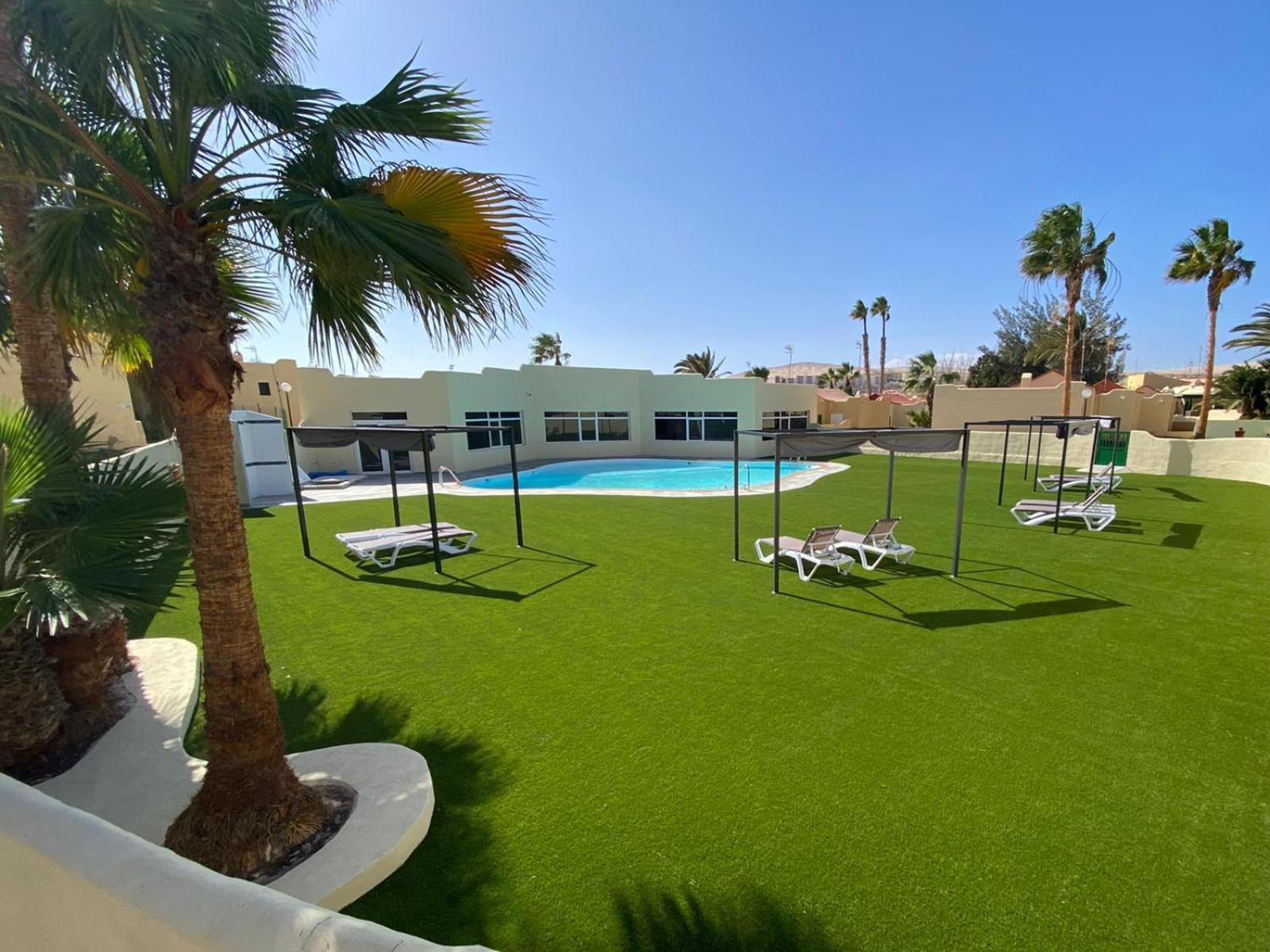 Appartamento Giardino E Terrazza, Accogliente E Funzionale, Wi-Fi, Piscina Condivisa Costa Calma Esterno foto